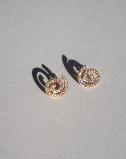 Meadowlark | Spiral Studs Pave - White Diamond