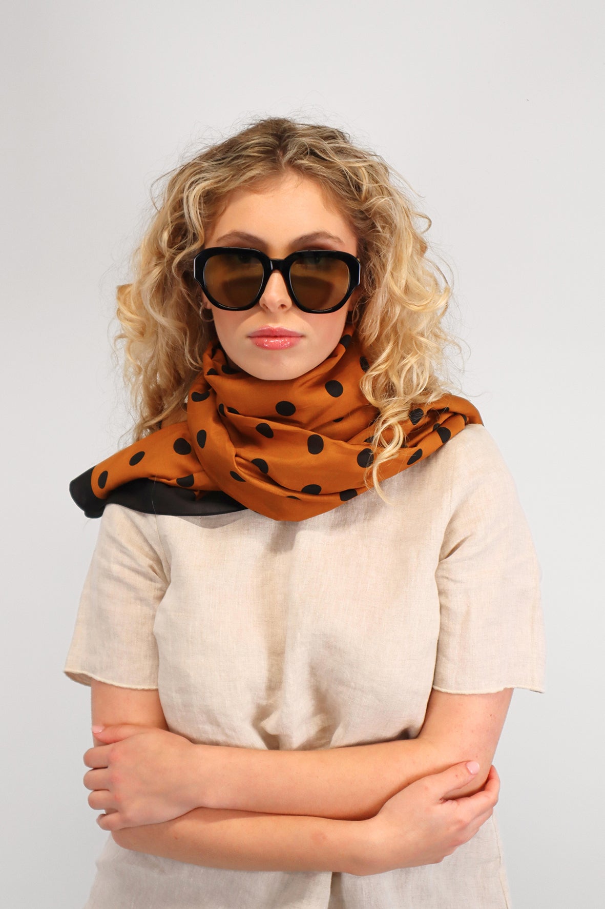 Dark Hampton | The Gallagher Scarf