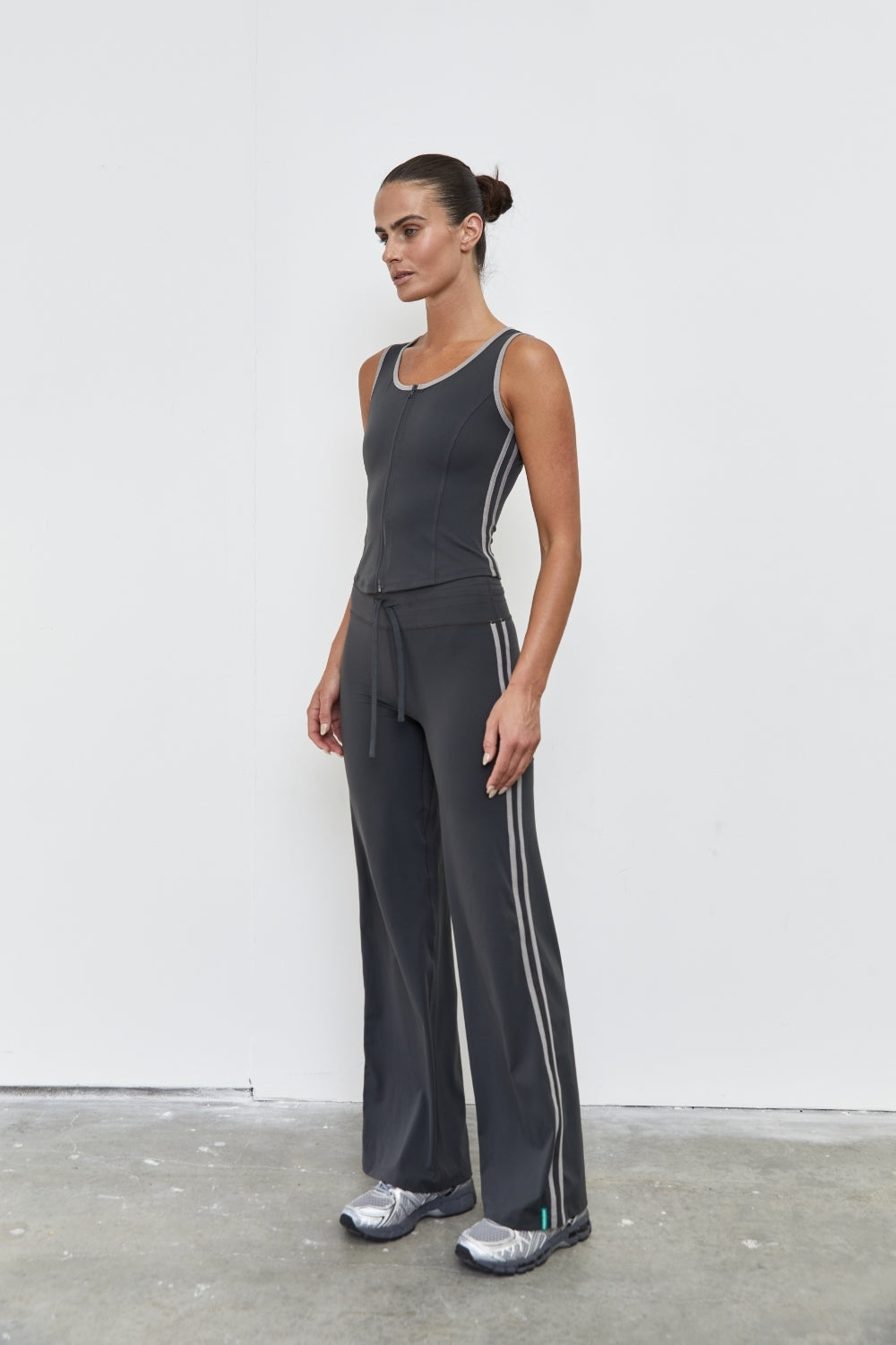 Pinky & Kamal | Straight Leg Tie Up Pant - Grey Stripe