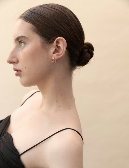 La Tribe | Twisted Hoop Small - Gold