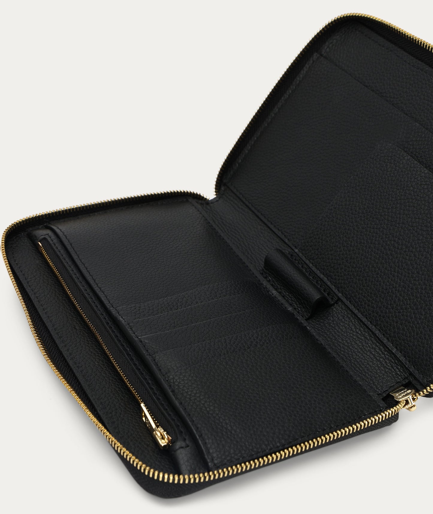 Deadly Ponies | Travel Wallet - Black