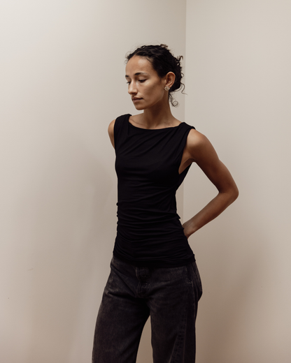 Dominique Healy | Nevermind Singlet Merino - Black