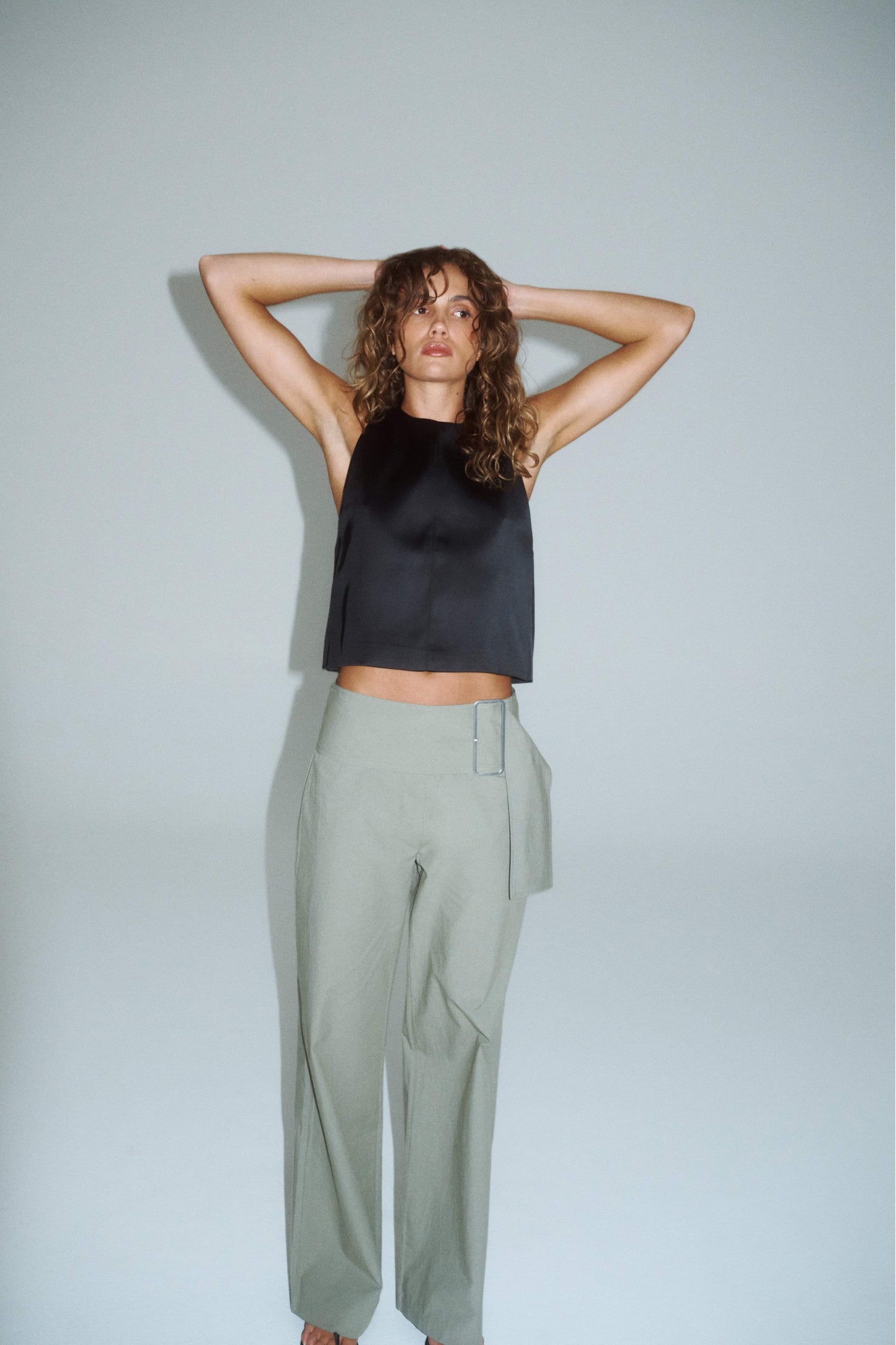 One Of Others | Bea Belted Pant - Moss