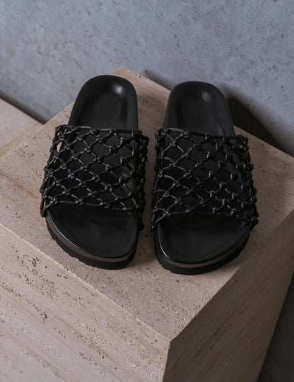 La Tribe | Vanessa Slide - Black