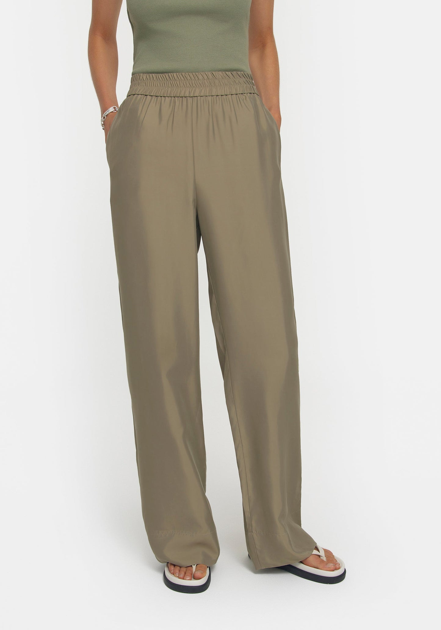 Viktoria & Woods | Jetliner Pant - Sage