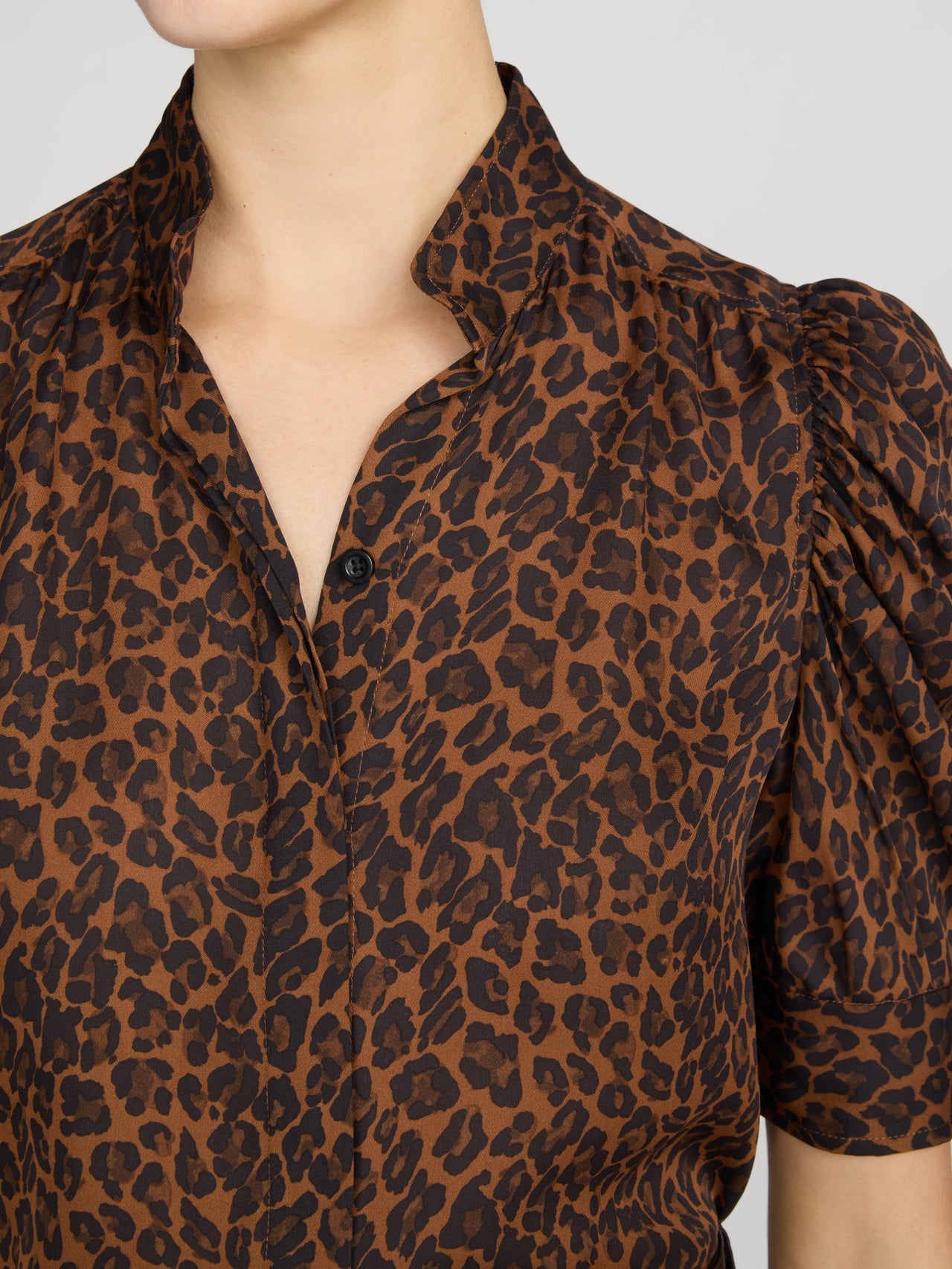 Frame Denim | The Gillian Top - Light Leopard Multi