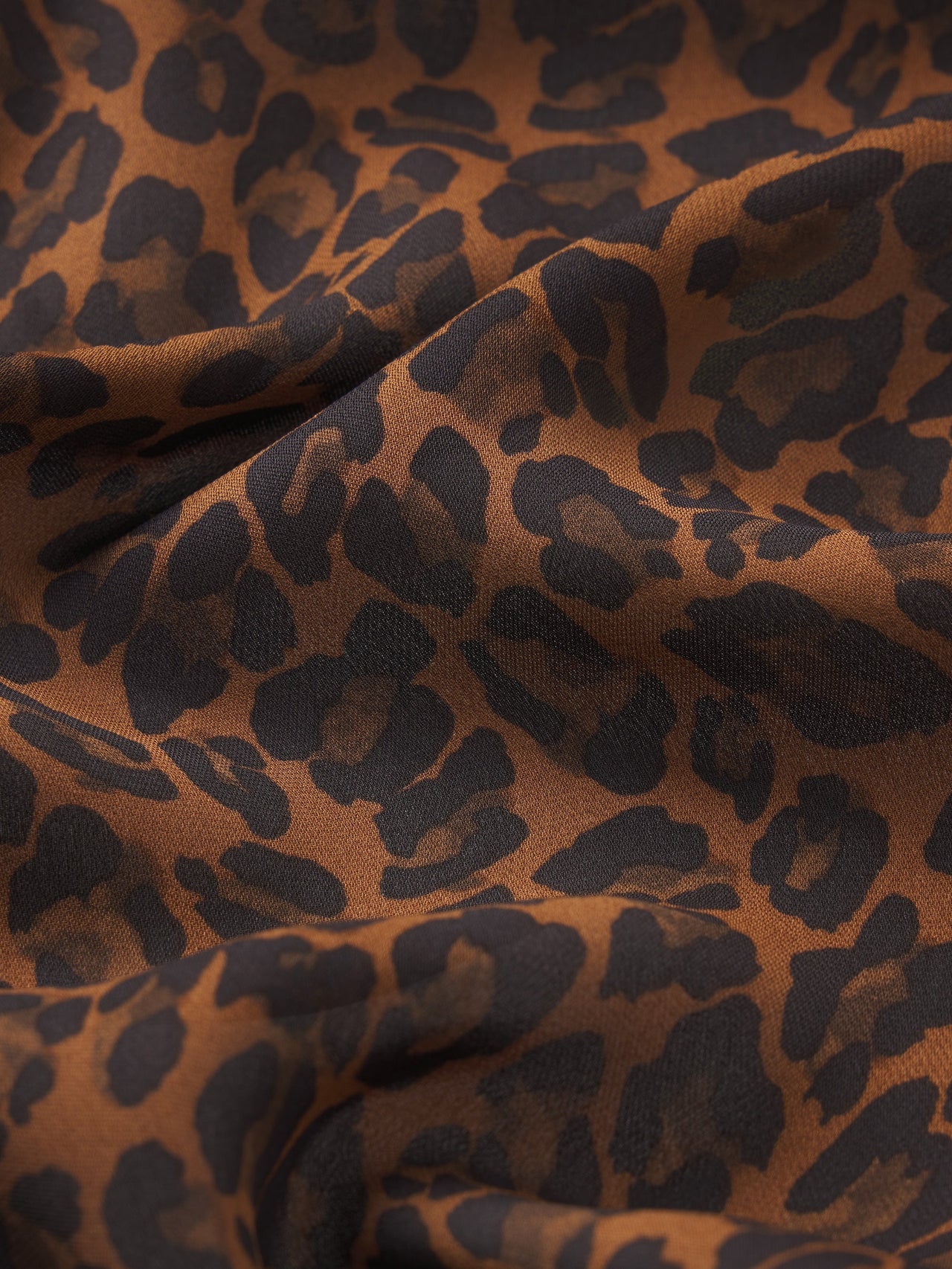 Frame Denim | The Gillian Top - Light Leopard Multi