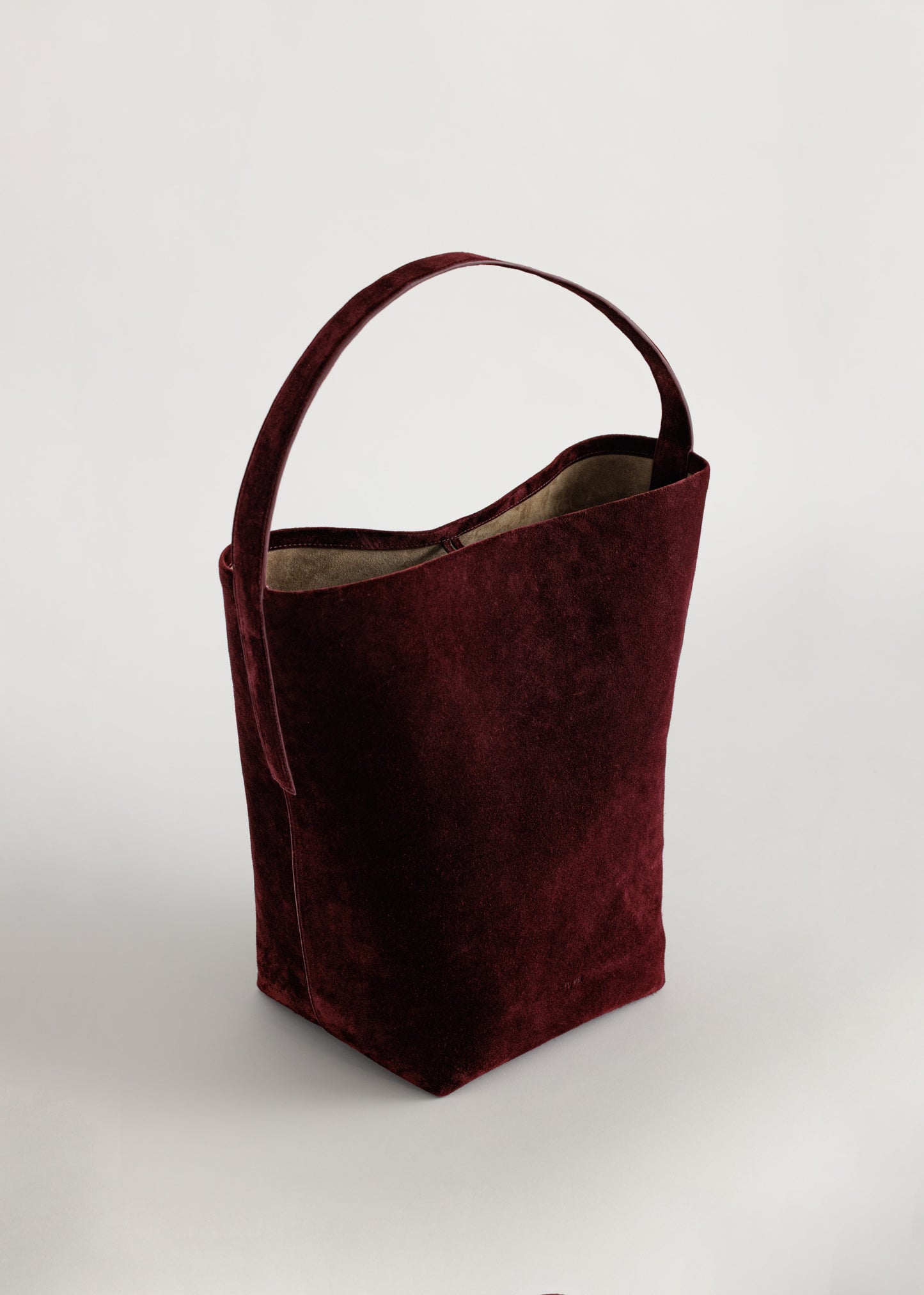 Yu Mei | Teresa Tote - Fire Suede