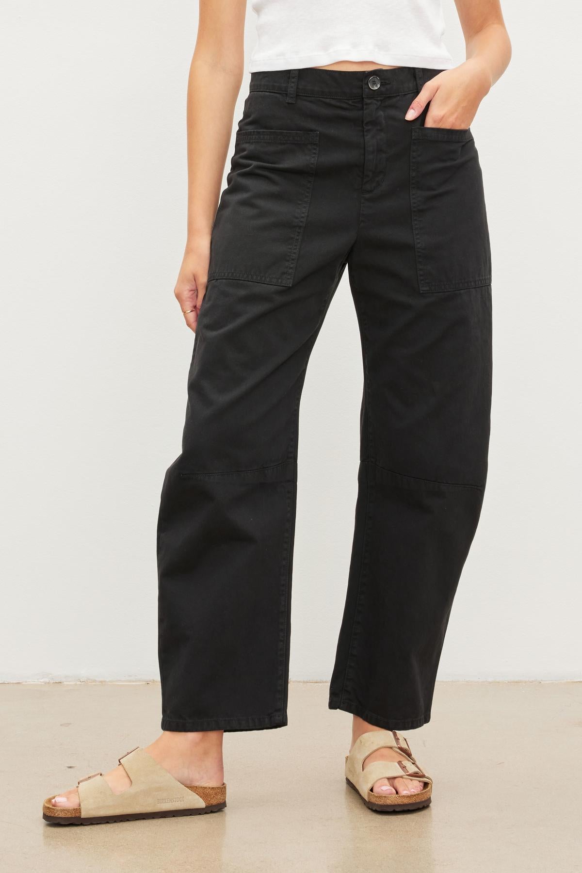 Velvet | Brylie 05 - Vintage Black