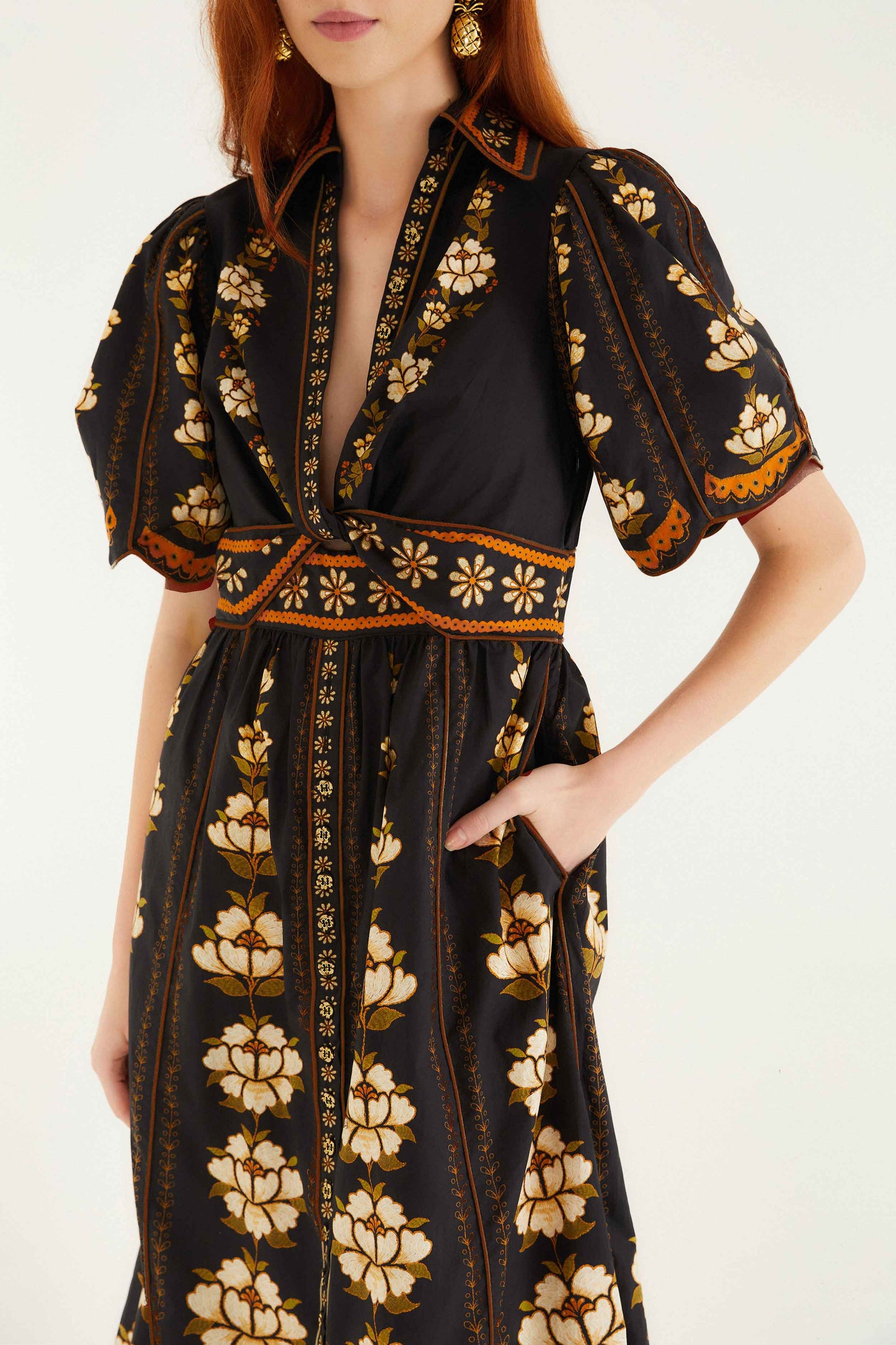 Farm Rio | Midi Dress Embroidered Flowers - Black