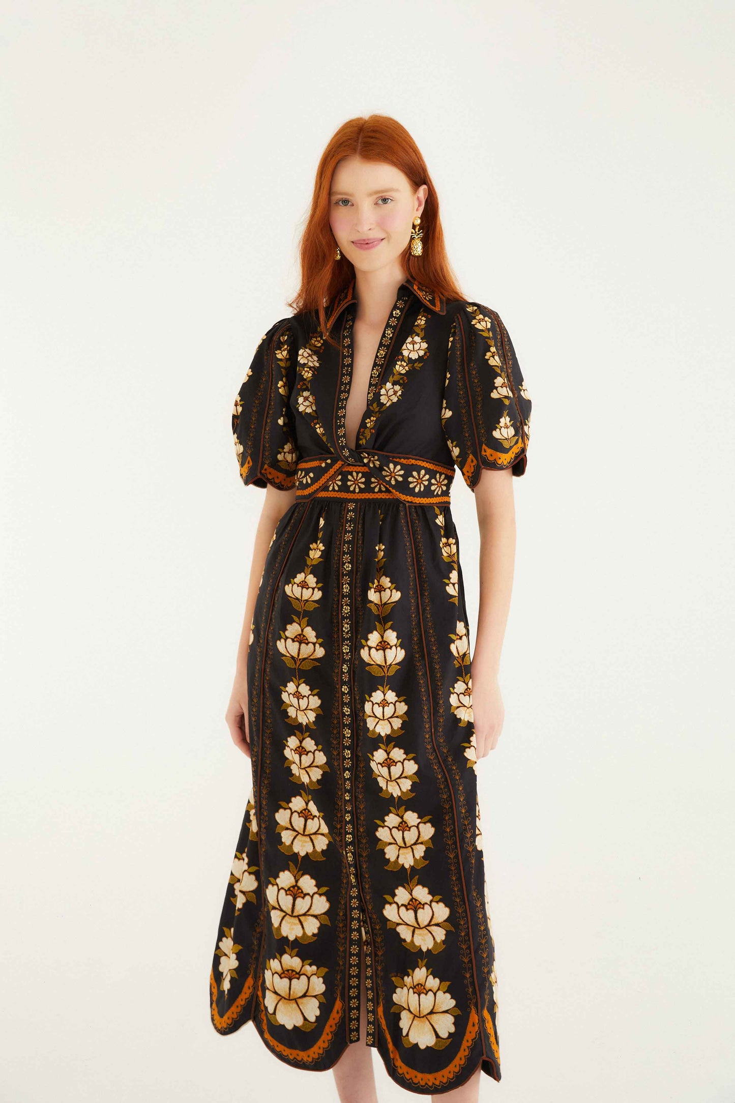 Farm Rio | Midi Dress Embroidered Flowers - Black
