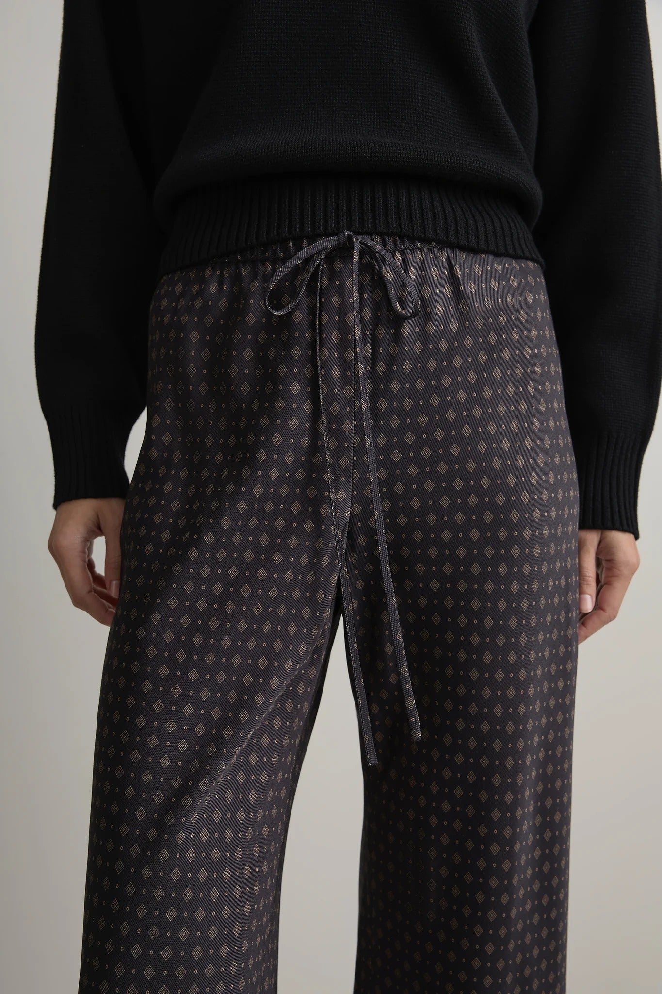 A. Emery | Estee Bias Pant - Ink Foulard