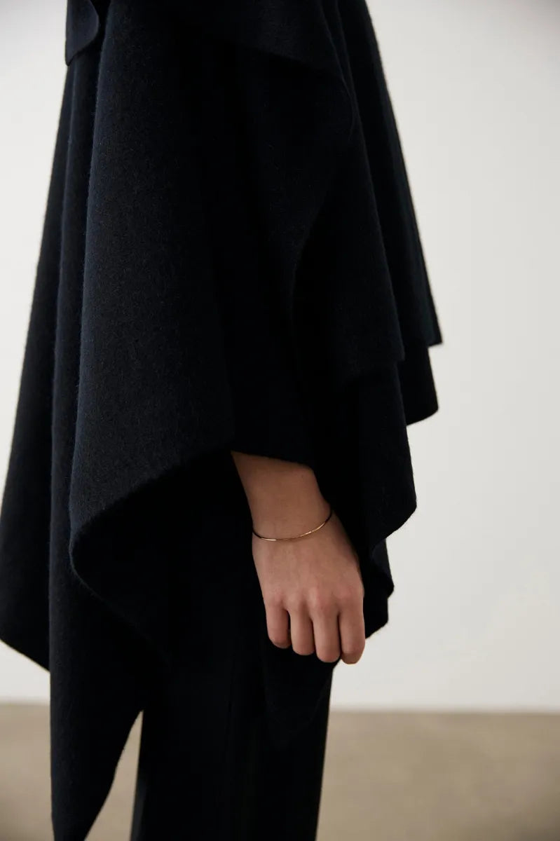 Marle | Matilda Poncho - Black