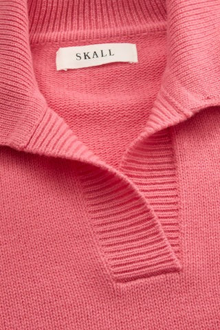 Skall Studio | Dean V-Neck Jumper - Hot Pink