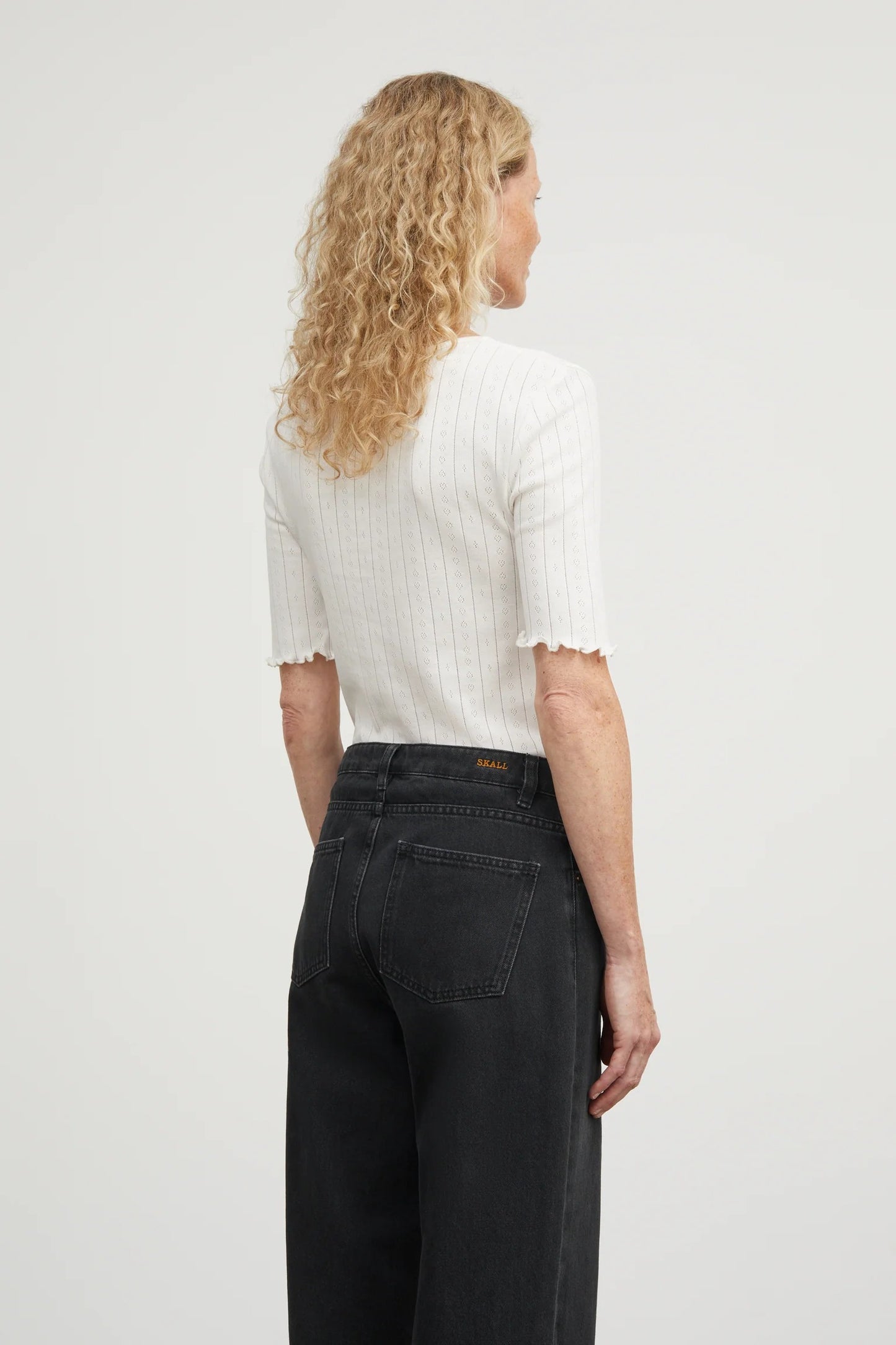 Skall Studio | Edie Tee - Off White