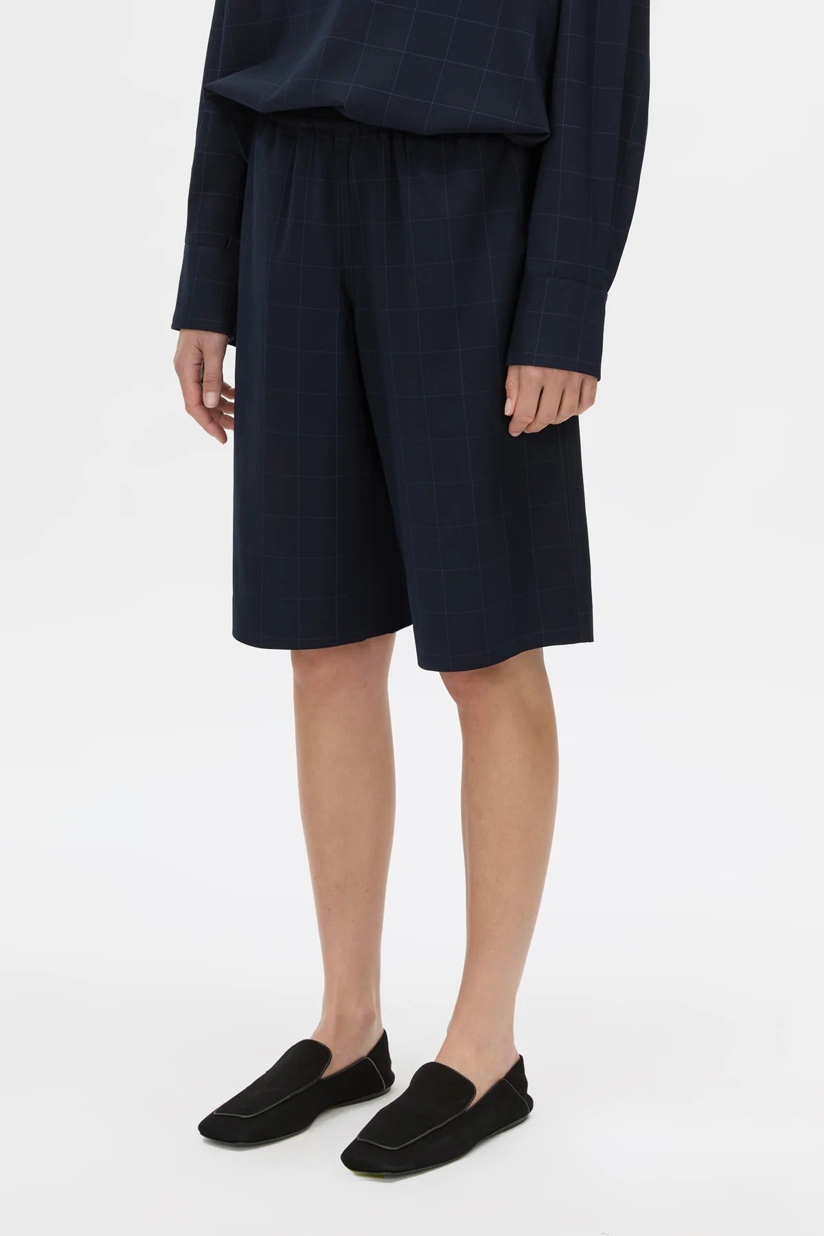 Camilla & Marc | Lourdes Check Soft Short - Navy