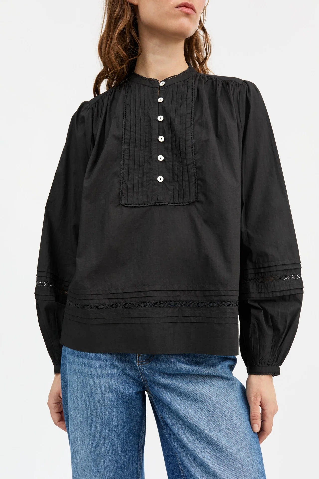 Skall Studio | Leaf Shirt - Black