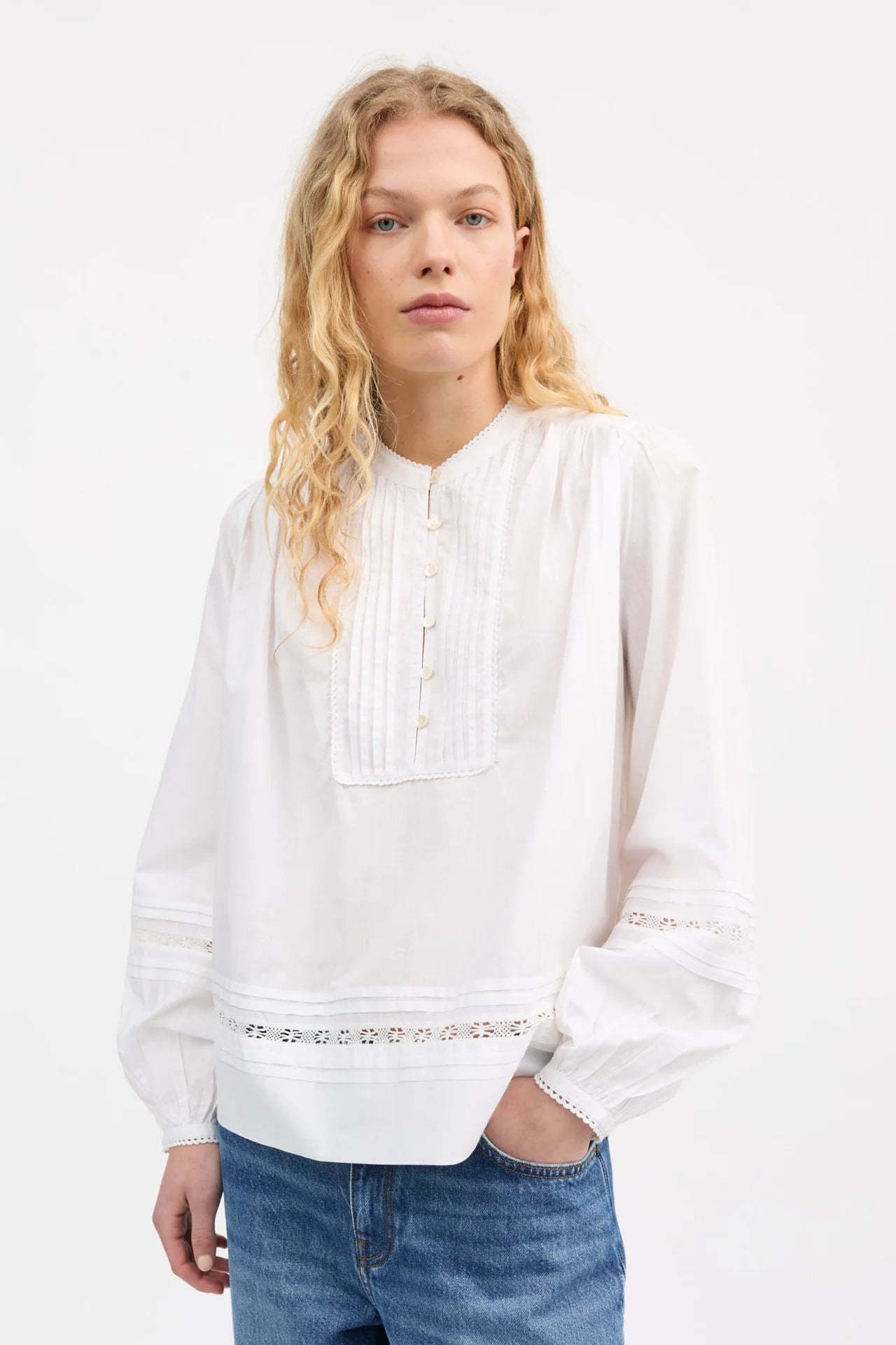 Skall Studio | Leaf Shirt - Optic White