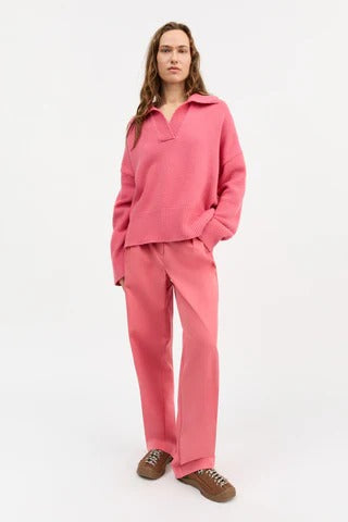 Skall Studio | Dean V-Neck Jumper - Hot Pink