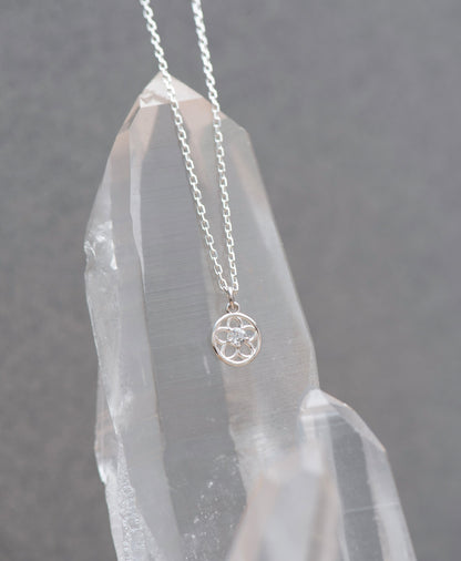 Zoe & Morgan | Manuka Necklace - Silver/White Zircon