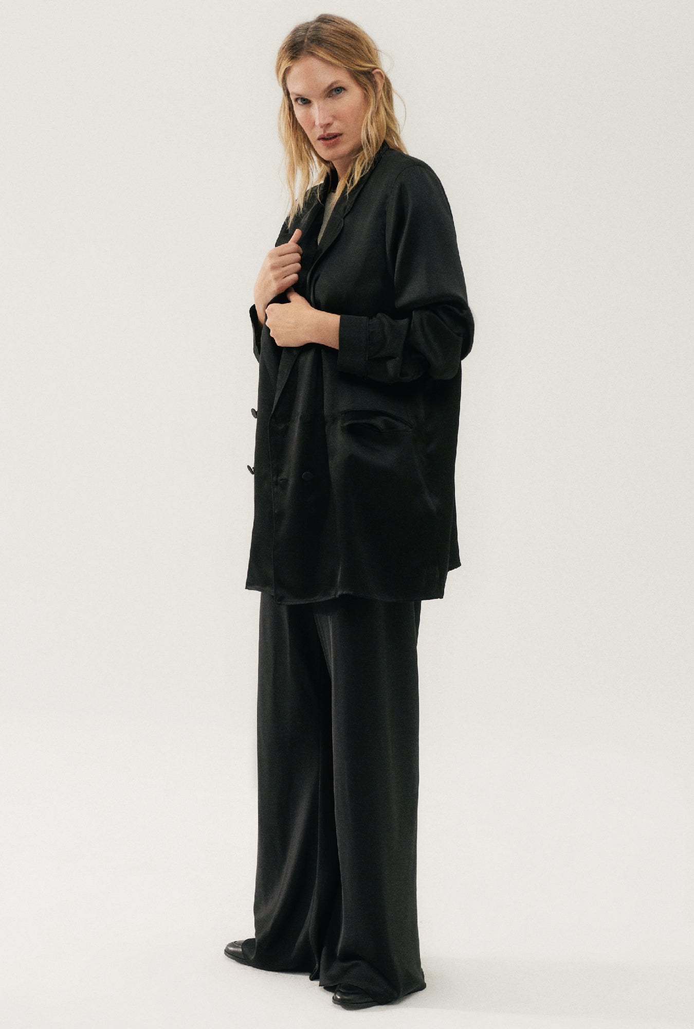 Silk Laundry | Relaxed Blazer - Black