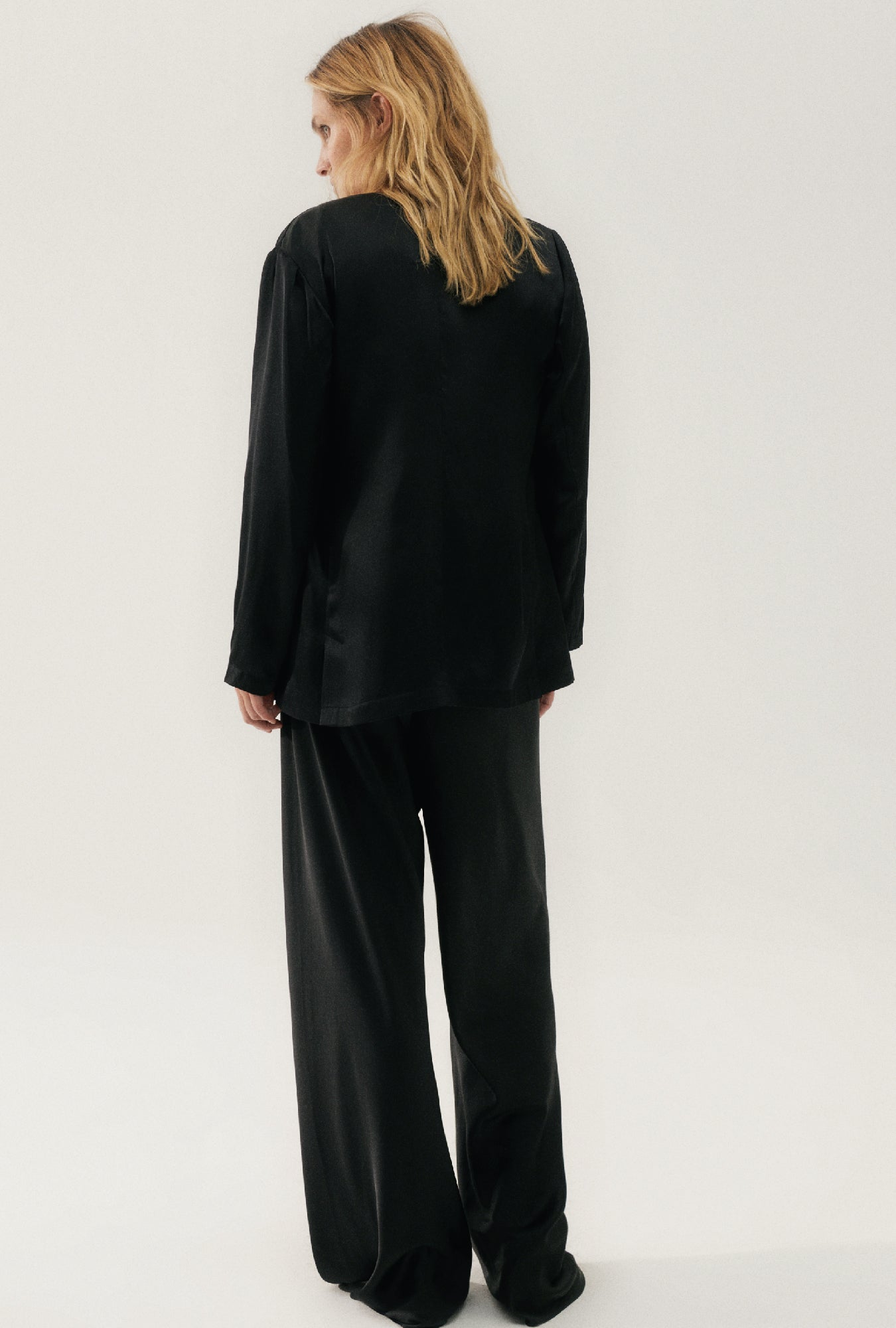 Silk Laundry | Relaxed Blazer - Black