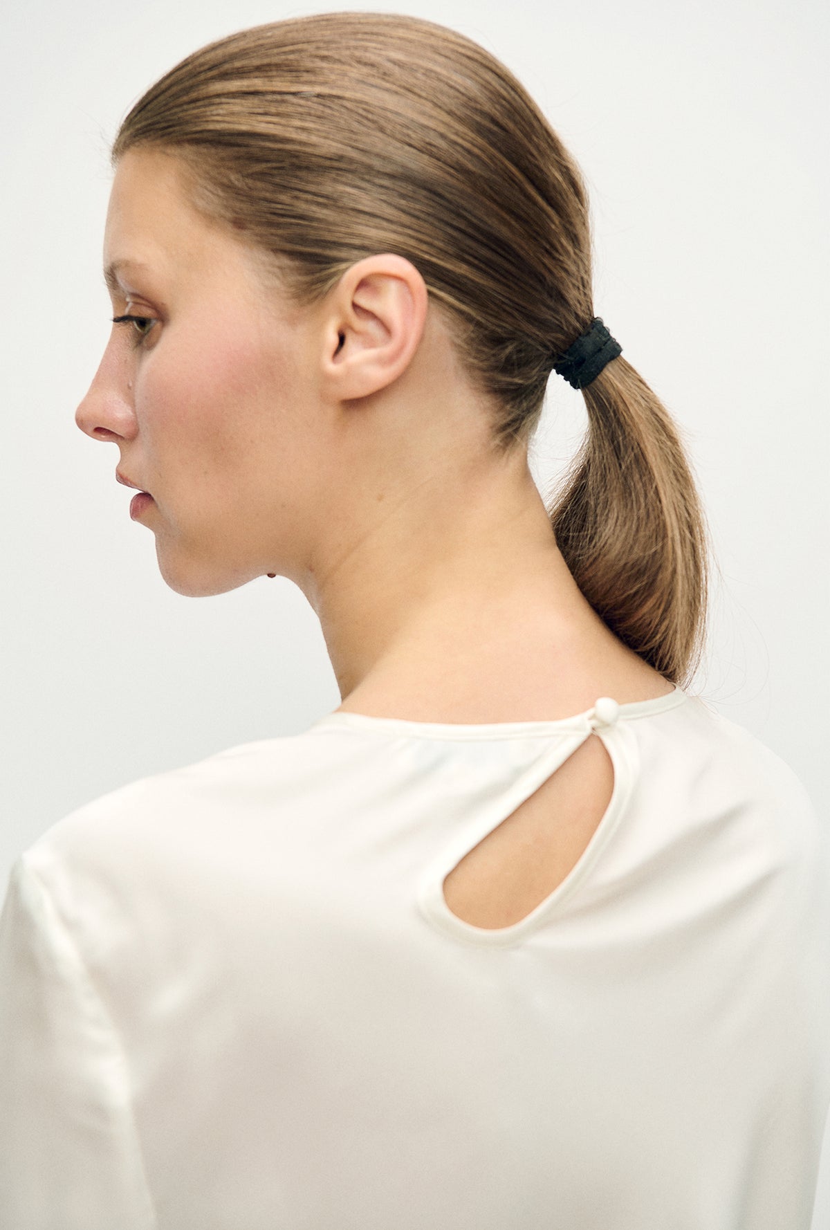 Silk Laundry | Long Sleeve Bias Top - White