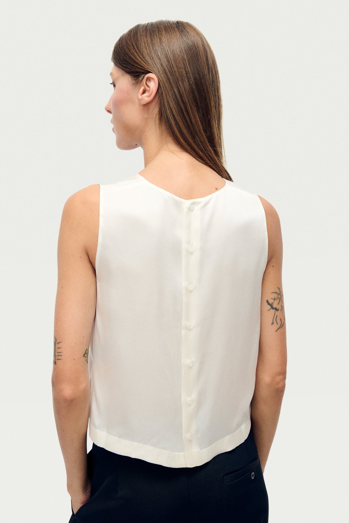 Silk Laundry | Elena Top - White