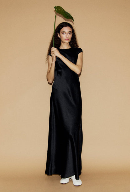 Silk Laundry | Drape Dress - Black