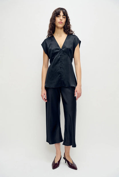 Silk Laundry | Lucia Top - Black