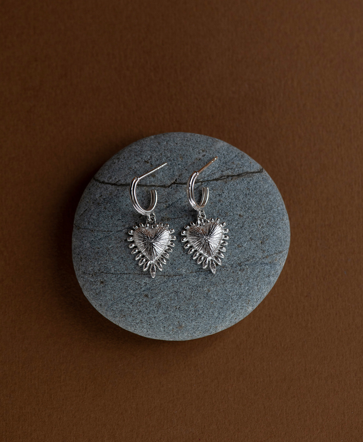 Zoe & Morgan | Mini Heart Rays Earrings - Silver