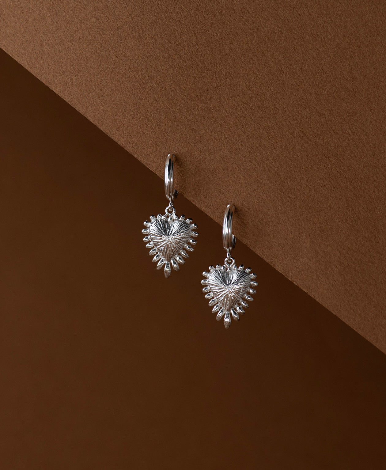 Zoe & Morgan | Mini Heart Rays Earrings - Silver