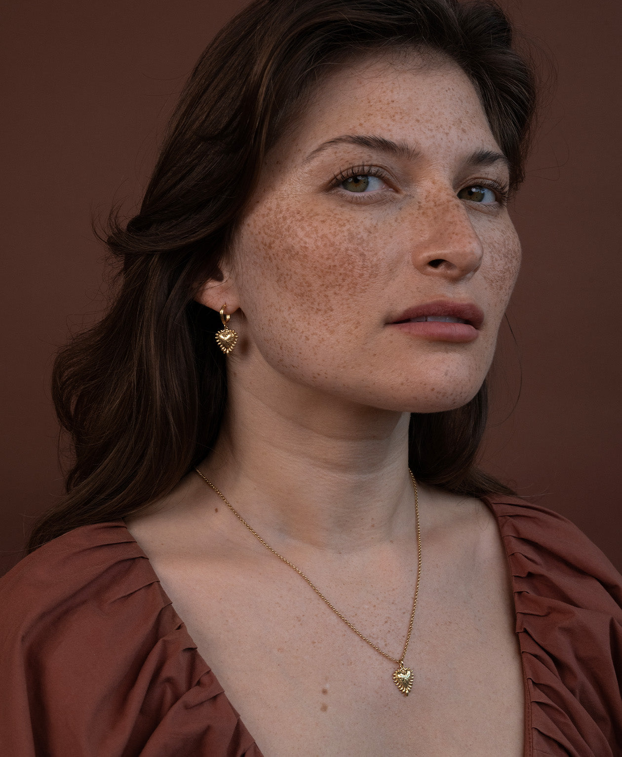 Zoe & Morgan | Mini Heart Ray Necklace - Gold