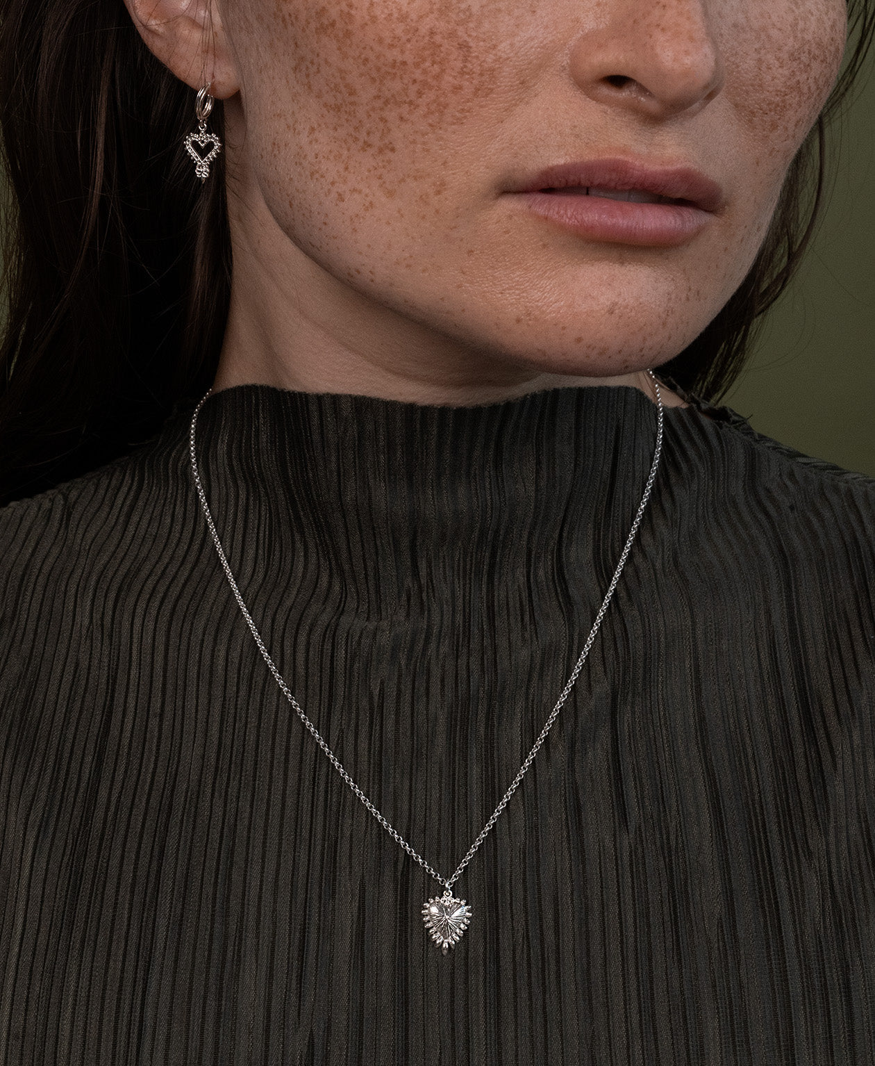 Zoe & Morgan | Mini Heart Ray Necklace - Silver