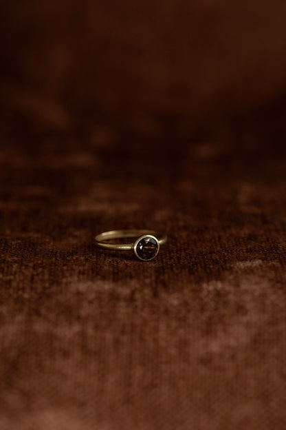 Zoe & Morgan | Mon Petit Stacker Ring - Gold Smokey Quartz