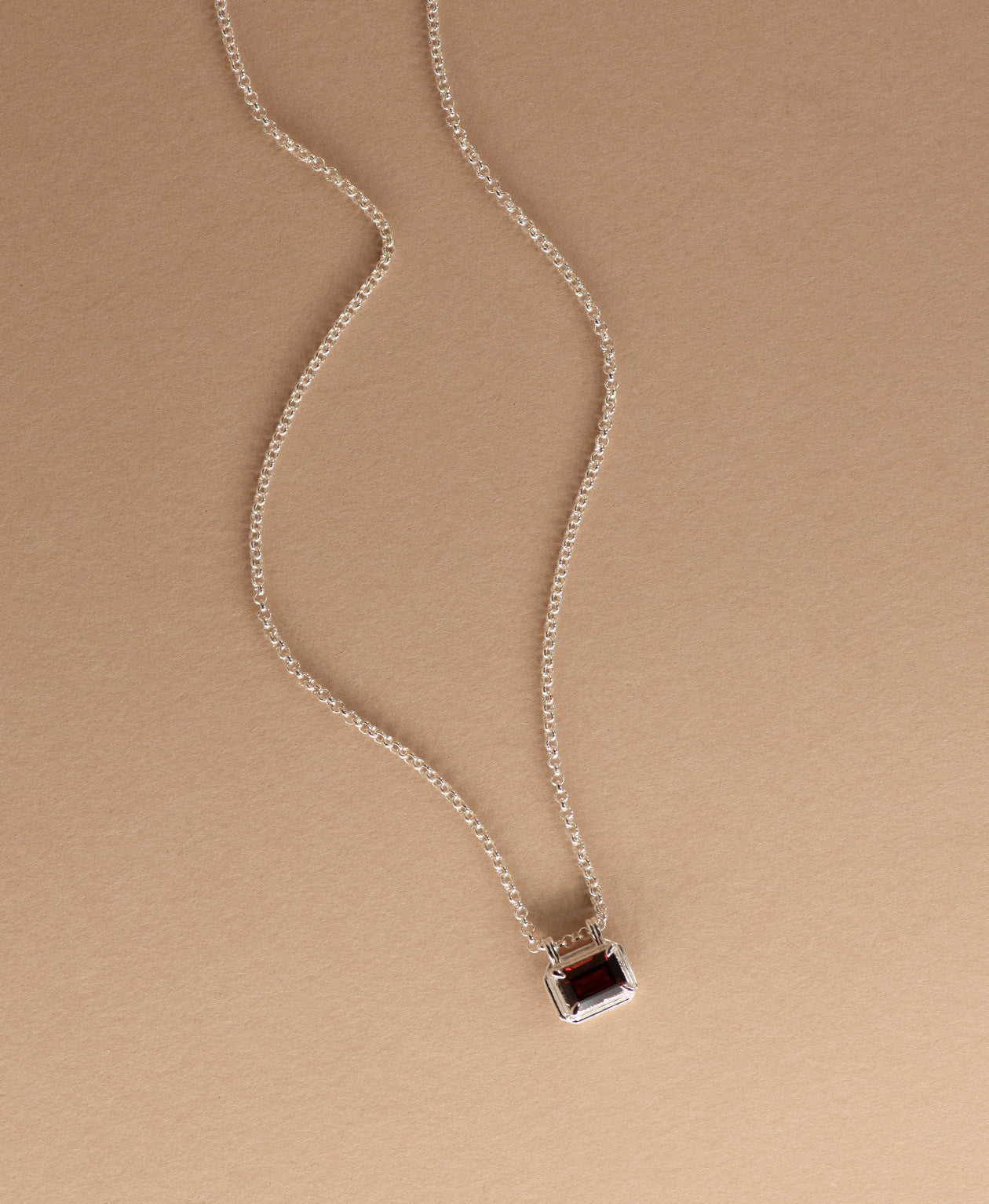 Zoe & Morgan | Naia Necklace - Silver Rhodolite Garnet