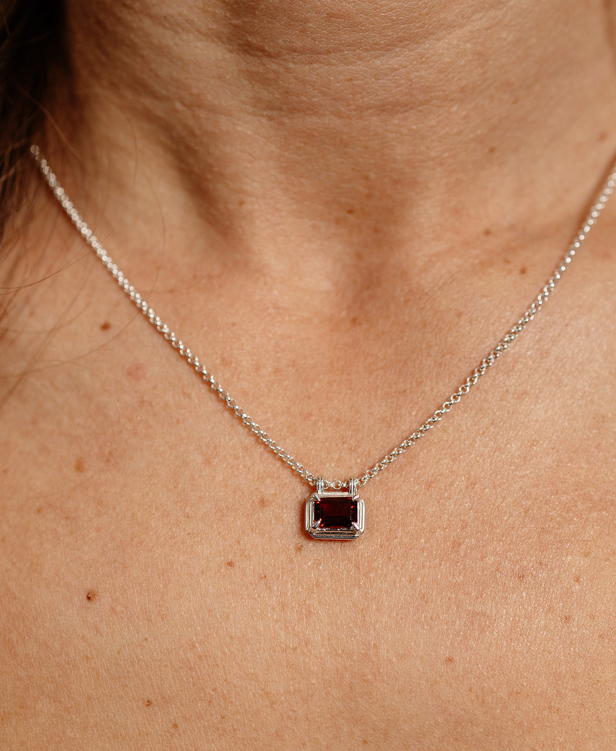 Zoe & Morgan | Naia Necklace - Silver Rhodolite Garnet