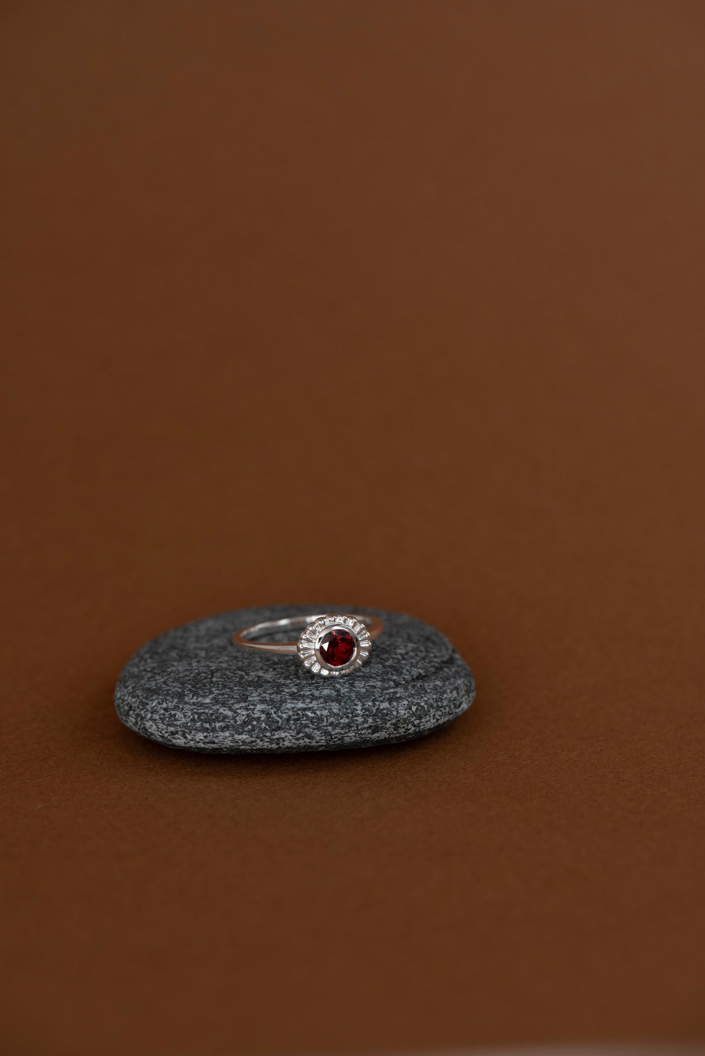 Zoe & Morgan | Odette Ring - Silver/Round Garnet