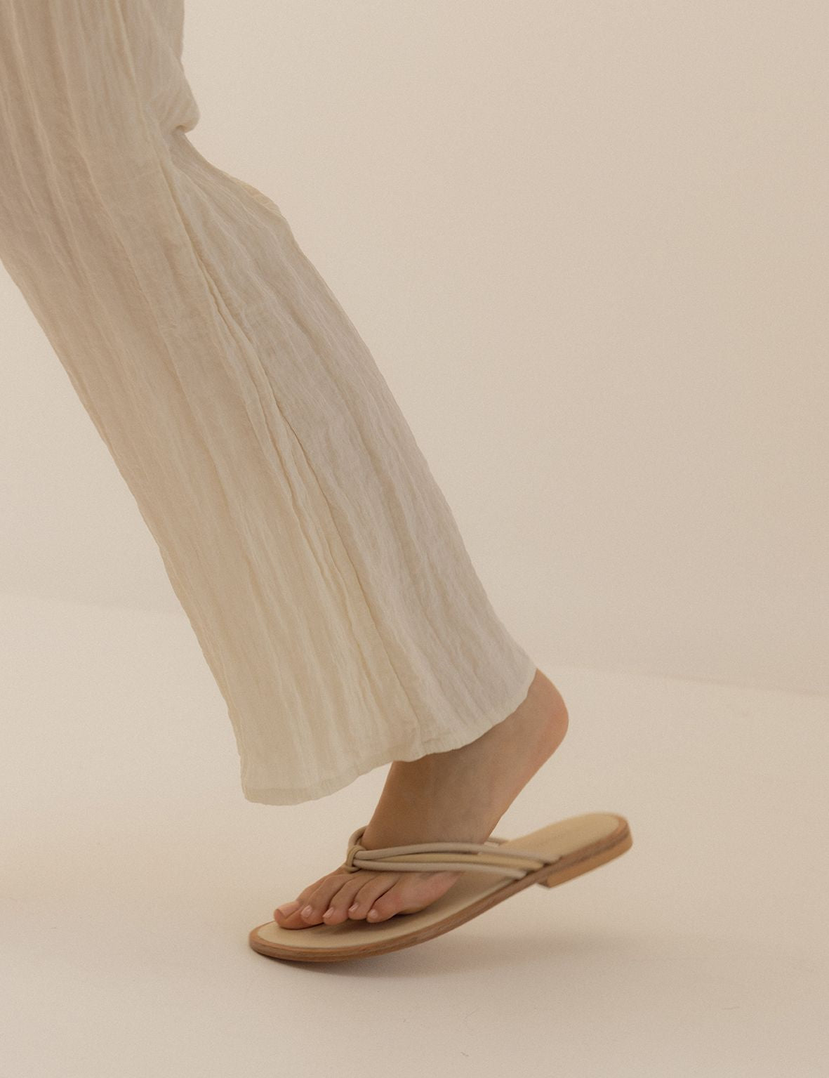 La Tribe | Trio Thong - Cream