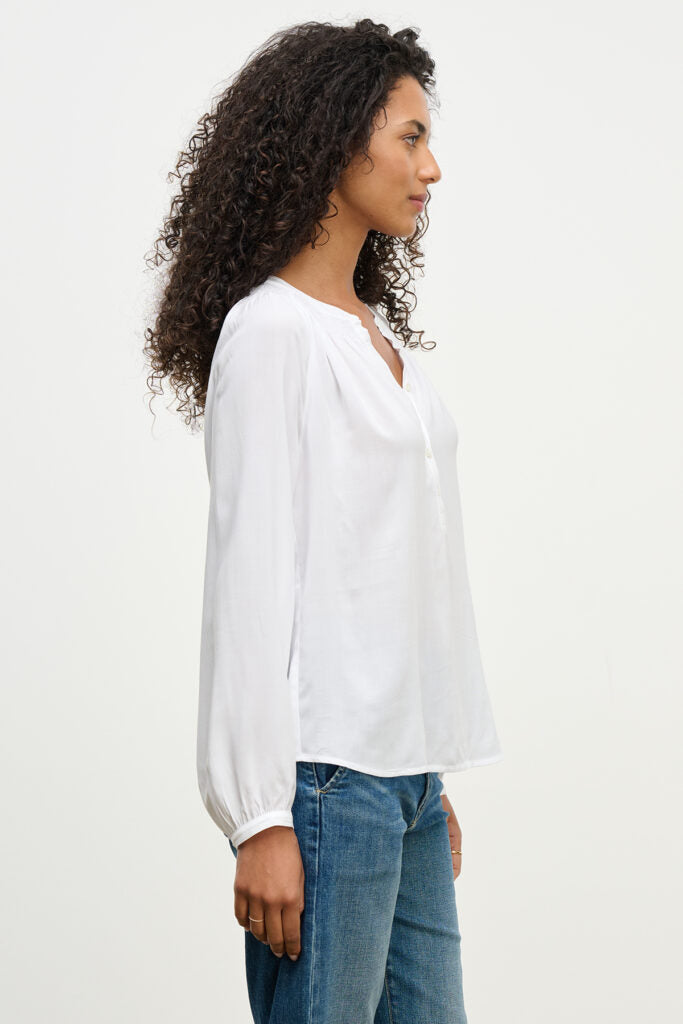 Velvet | Aurelia 07 - White
