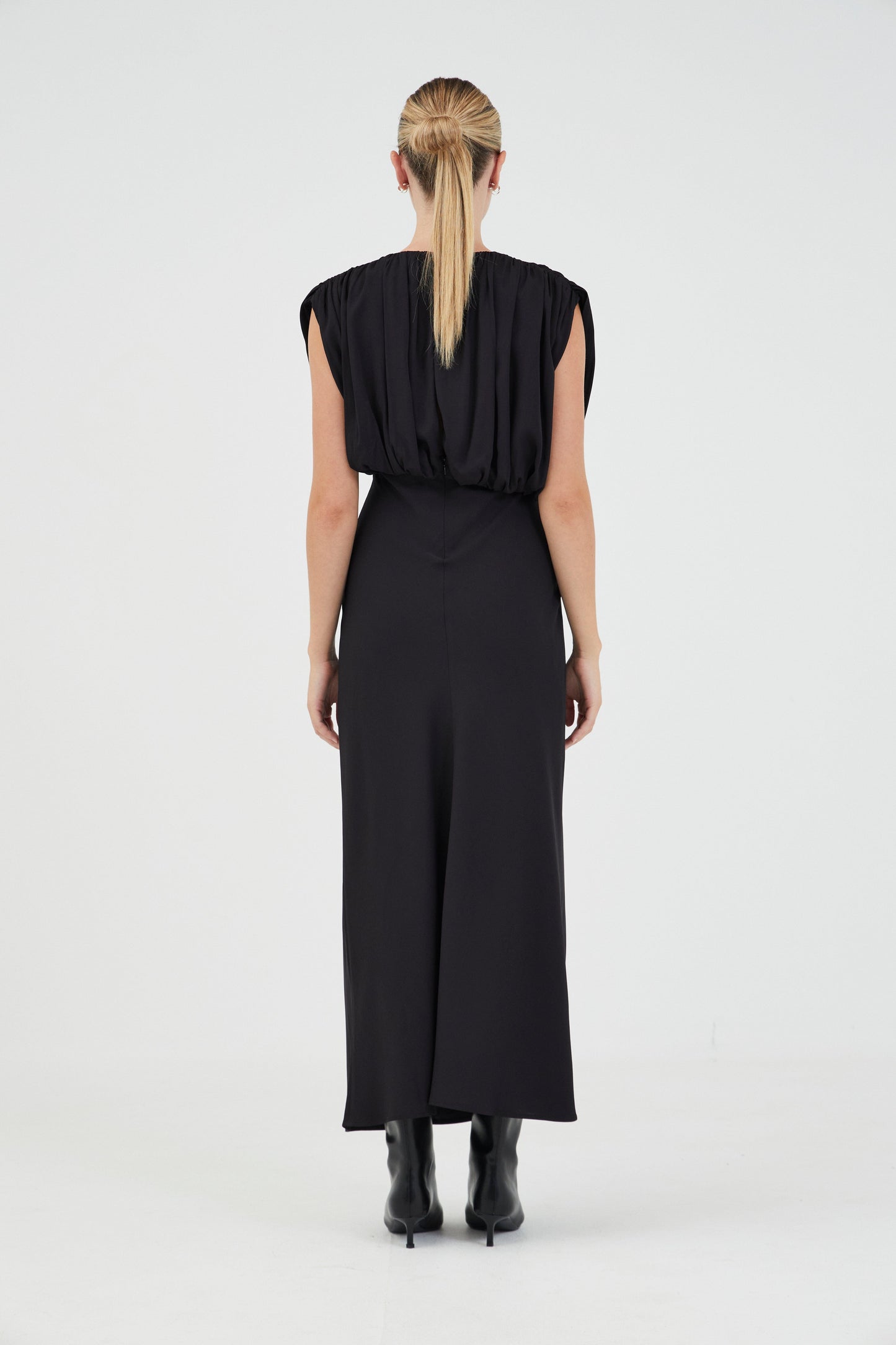 Third Form | Seraphic Midi Dress - Black