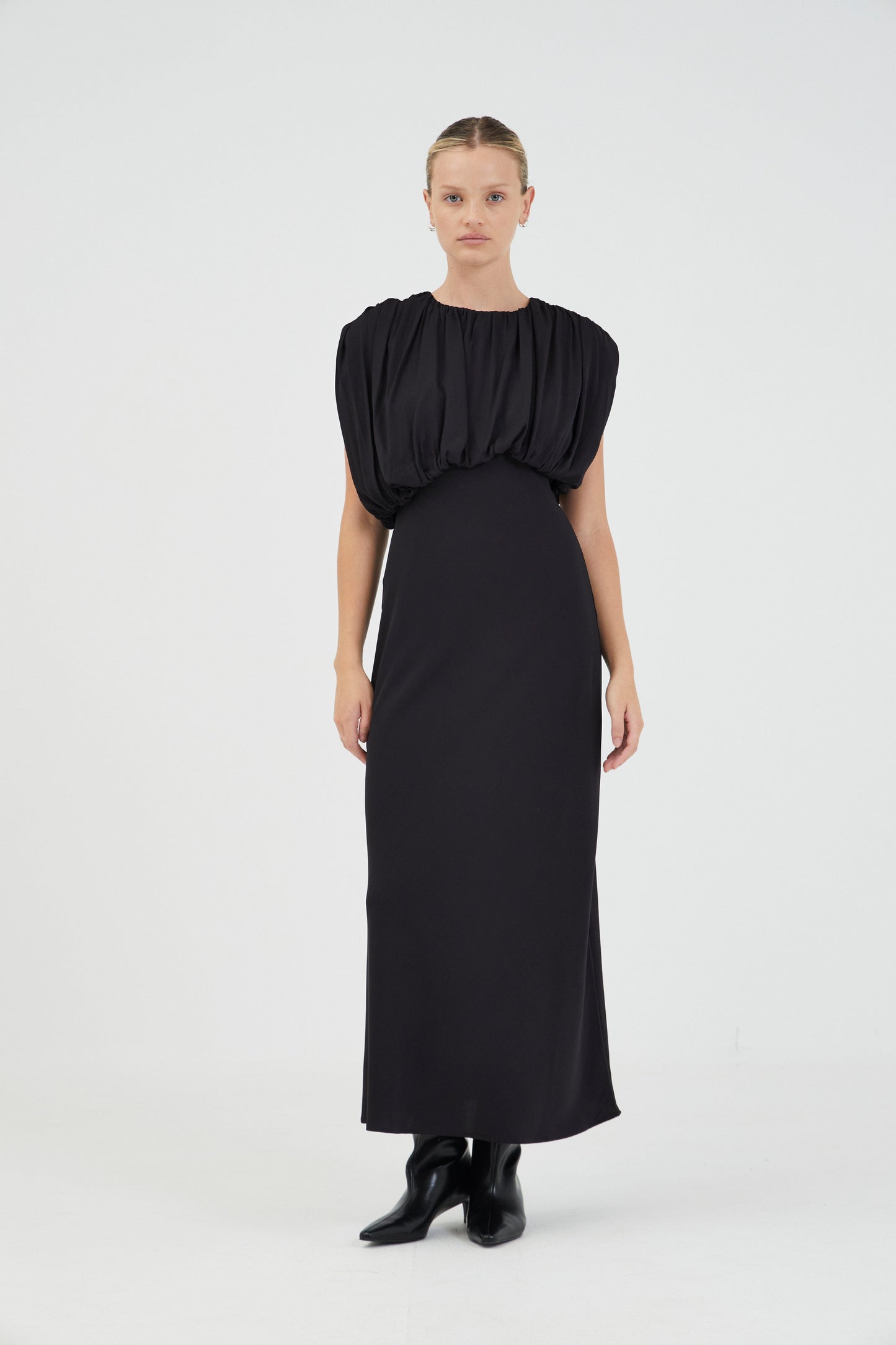 Third Form | Seraphic Midi Dress - Black