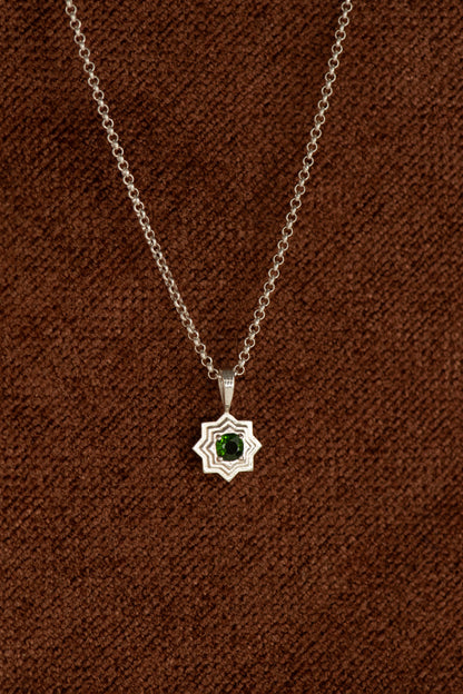 Zoe & Morgan | Sitara Necklace - Silver With Chrome Diopside