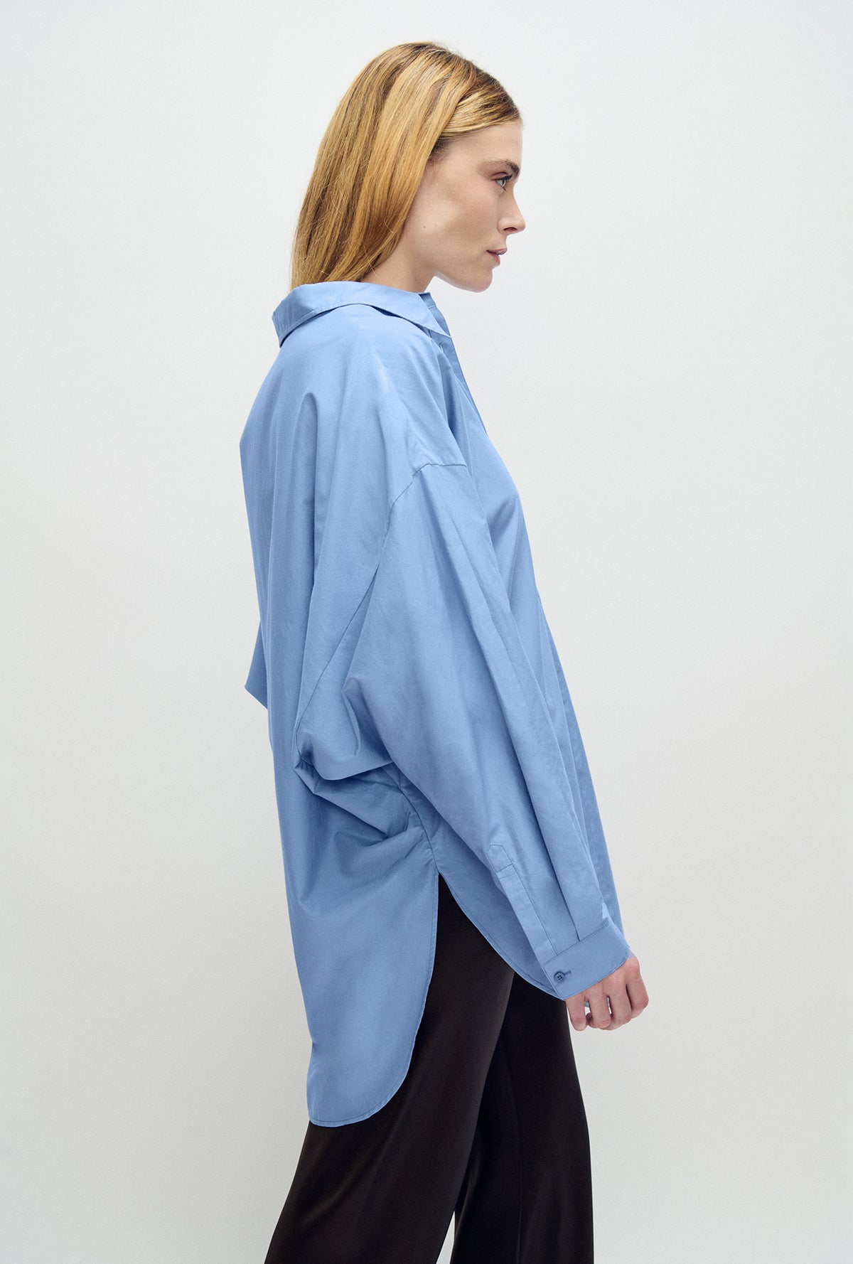 Silk Laundry | Cotton Silk Round Shirt - Just Blue