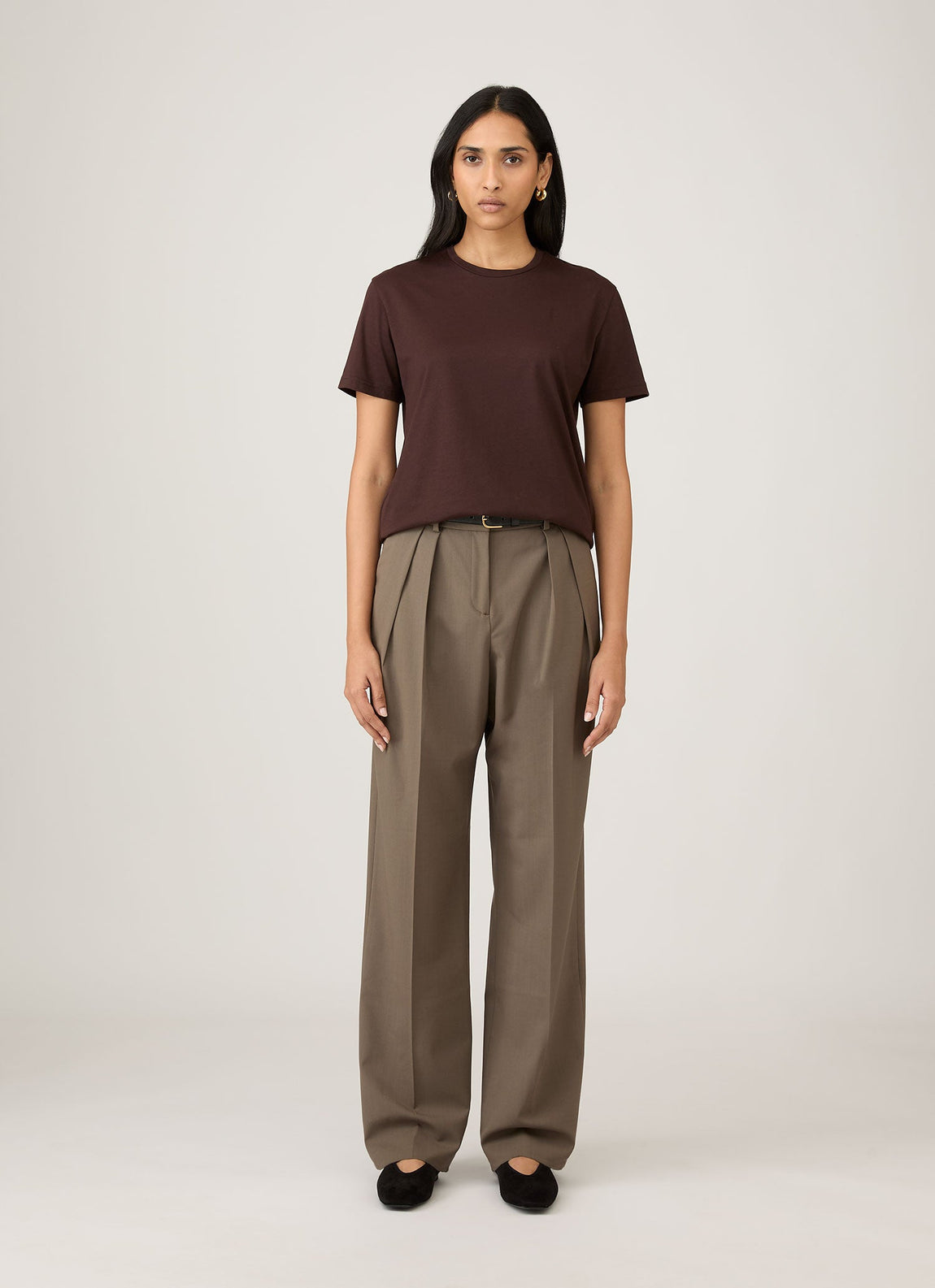 Sunspel | Short Sleeve Boy Fit T.Shirt - Truffle