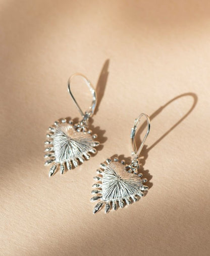 Zoe & Morgan | Heart Rays Earrings - Silver