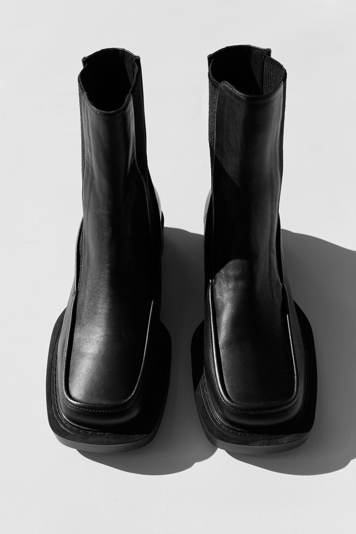 St Agni | Square Boot - Black